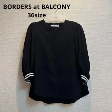 BORDERS at BALCONY 블랙 오부 소매 상의 36