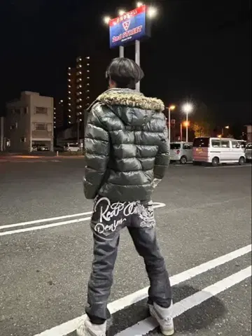 퍼 다운 y2k 광택