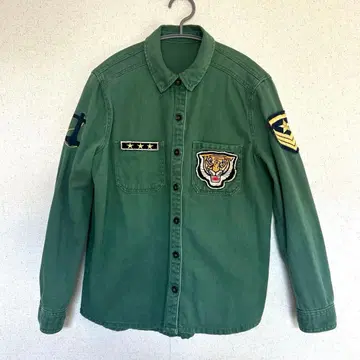 구제 의류 밀리터리 셔츠 올리브 그린 호랑이 자수