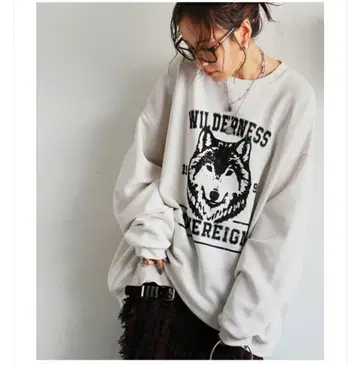 새상품 안티카! 애니멀 칼리지 로고 쭈리 트레이닝복 늑대