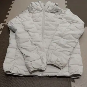 유니클로 퍼프 테크 후드티 M 사이즈