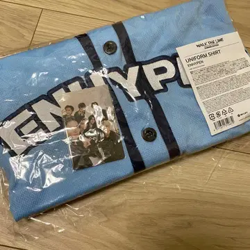 ENHYPEN 유니폼 셔츠 (ENHYPEN) 트레이딩 카드 포함