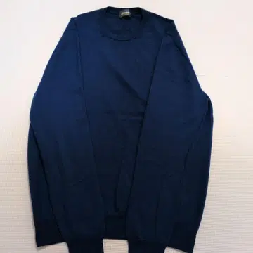 돌모어 럭셔리 블루 크루넥 스웨터 48