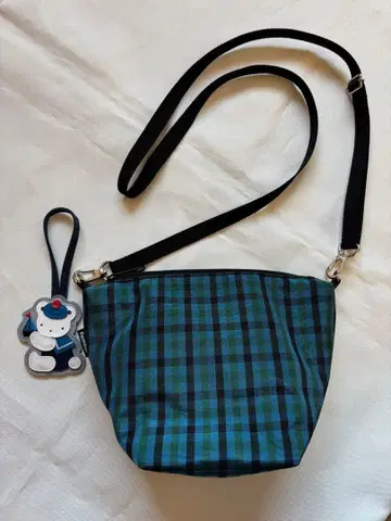 파밀리아 보트형 미니백