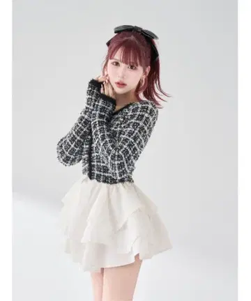 Darich 볼륨 프릴 트위드 니트 미니 원피스 블랙 F 사이즈