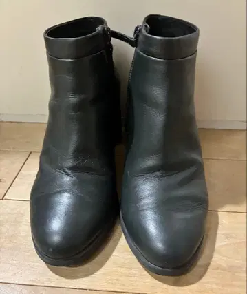 CAMPER 사이드 지퍼 숏부츠