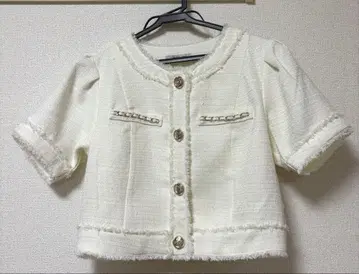 립서비스 화이트 숏 자켓 스커트 셋업