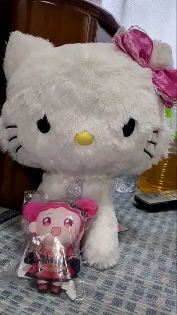 헬로키티 봉제 인형