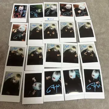 폴라로이드 사인 포함 NAZARE BLAZE 우타 V계