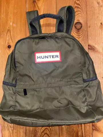 HUNTER 백팩 카키 그린 안쪽 노후화 있음
