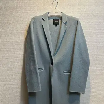 라이트 블루 롱 코트