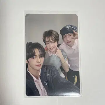 TWS 유닛 트레이딩 카드