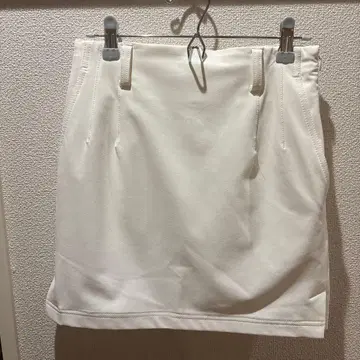 준앤로페 골프 스커트