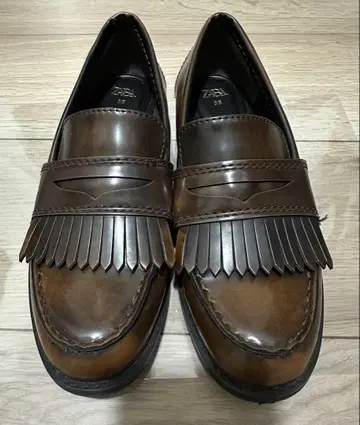 ZARA 여성용 프린지 로퍼 35 브라운