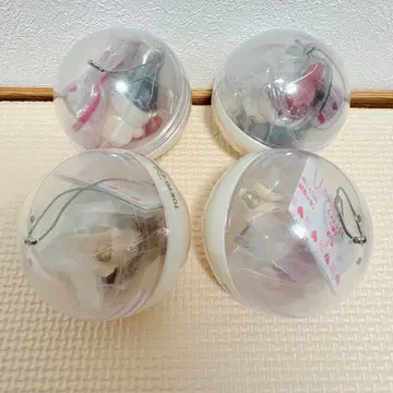 디즈니 크리스마스 2024 릴린린 캡슐 토이 컴플리트 4종