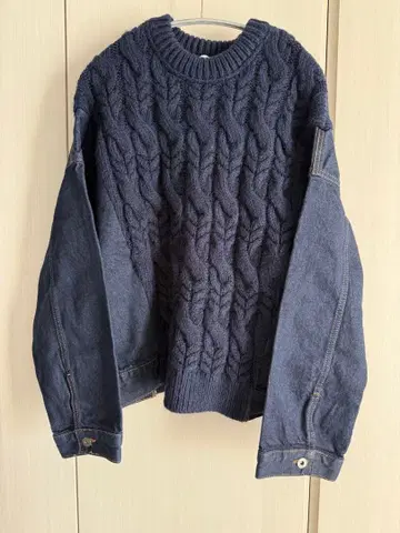 ZARA 니트 & 데님 스웨터 인디고 이소재 케이블 니트