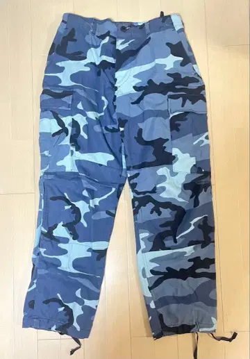 카모플라쥬 카고 팬츠 미국 해군?