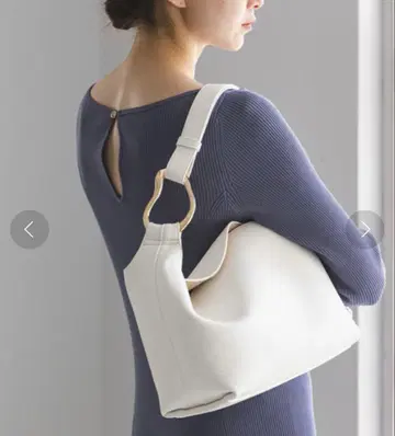 Noble LE VERNIS POIRE BOX 화이트