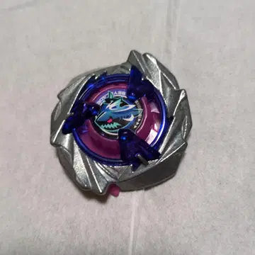 베이블레이드 x 샤크 스케일 블레이드