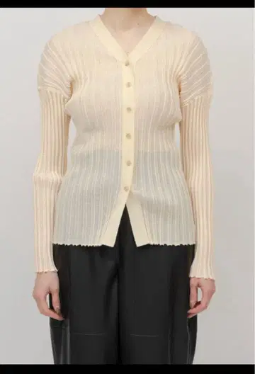 IIROT 드라이 립 니트 가디건 크림