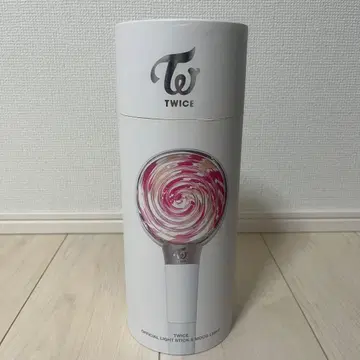 TWICE 공식 응원봉