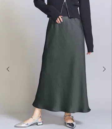 [ BEAUTY&YOUTH ] 폴리에스테르 머메이드 플레어 스커트