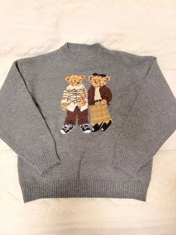 곰 자수 그레이 긴팔 니트 스웨터 새상품