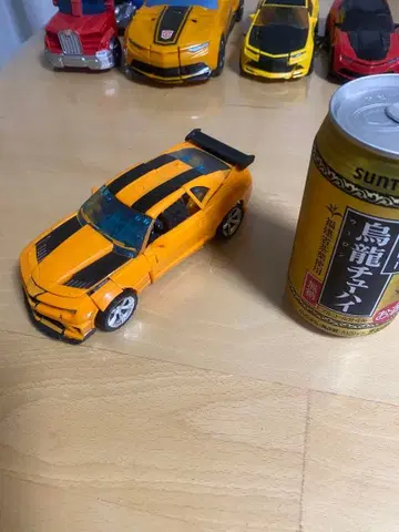 오렌지 스포츠카 범블비 미니카