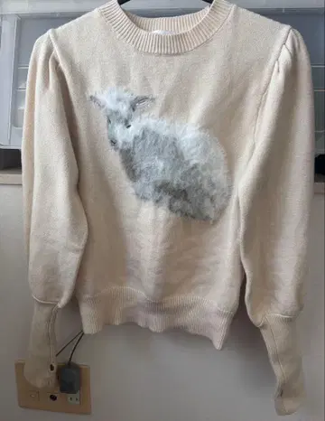 merry jenny 코히츠지 자카드 니트 tops