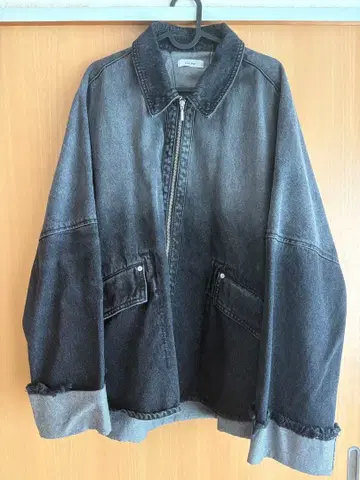 크누스머프 knuthmarf 그라데이션 블랙 데님 자켓