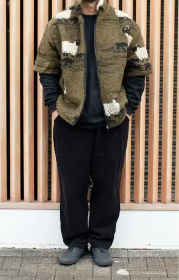 새상품 퍼 필드 오리지널 보아 자켓 사이즈 5 양털 무늬