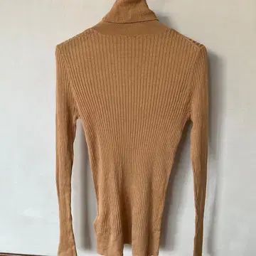 [ Demi-Luxe BEAMS ] 베이지 리브 터틀넥 스웨터