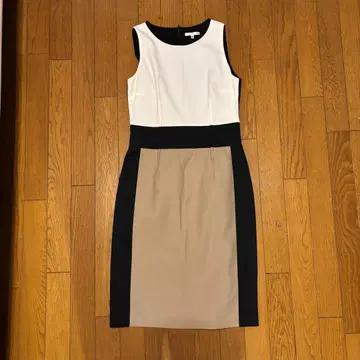 폴 카 슬리브리스 원피스