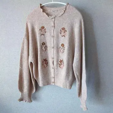 사만사 모스모스 x 앨리스 자수 가디건
