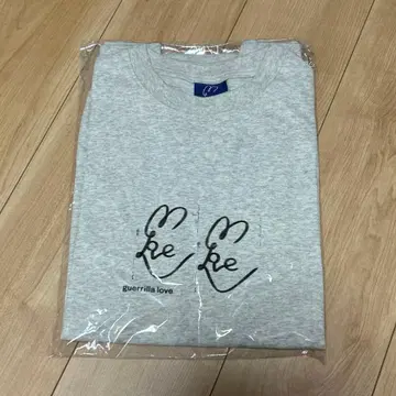 토츠카 쇼타 guerrilla love 맨투맨 T셔츠