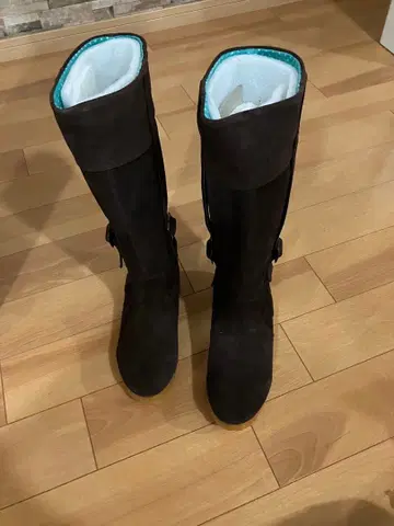 다크 브라운 스웨이드 롱 부츠