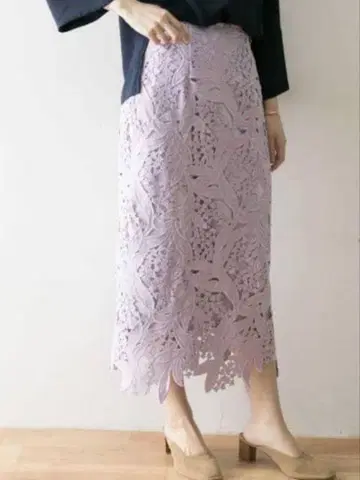 CELFORD 셀포드 은방울꽃 레이스 스커트