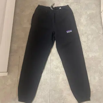 patagonia 블랙 스웨트 팬츠 S