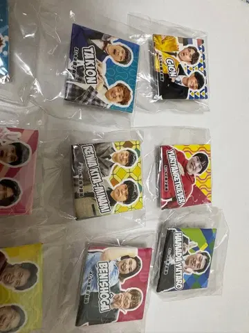 만게키 스퀘어 캔 배지 묶음 판매