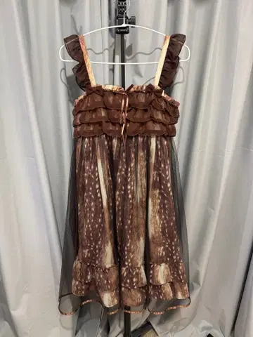 에밀리 템플큐트 오버롤 스커트