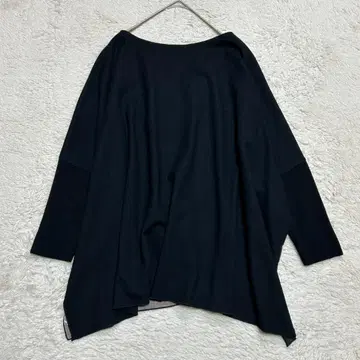 새상품급 비어즐리 돌먼 슬리브 백 프린트 페이즐리 무늬 니트