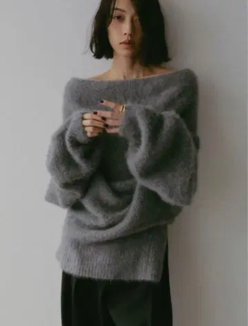 ETRE TOKYO 에트레토쿄 2WAY 루즈넥 니트 풀오버