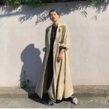 시루무린 볼륨 트렌치 드레스 코트