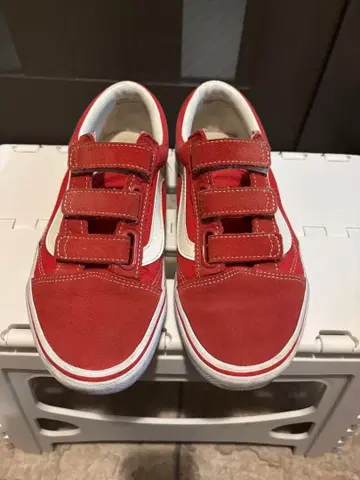VANS 레드 벨크로 스니커즈