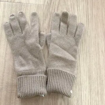Mila Owen 베이지 장갑 캐시미어