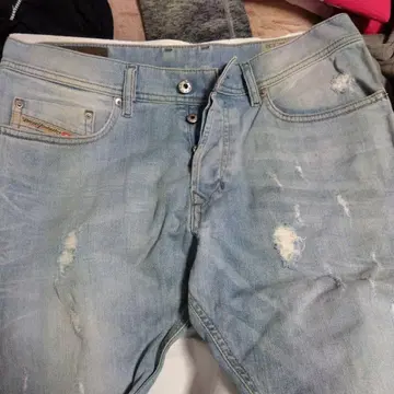 라이트 블루 스키니 데님