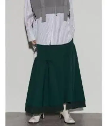 언리드 개더 부품 컷 스커트