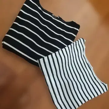 오르치발 URBAN RESEARCH DOORS 보더 티셔츠 2장