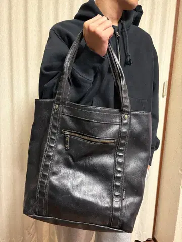 블랙 토트백 합성 피혁 빅