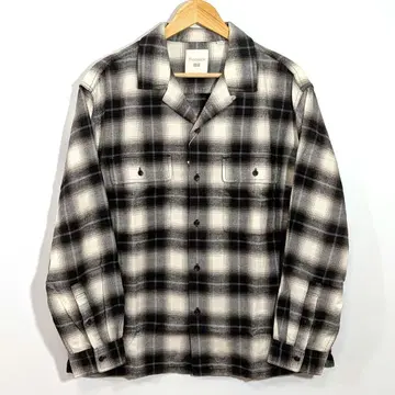 유니클로 x JW 앤더슨 브러쉬드 코튼 오버 사이즈 셔츠 내추럴